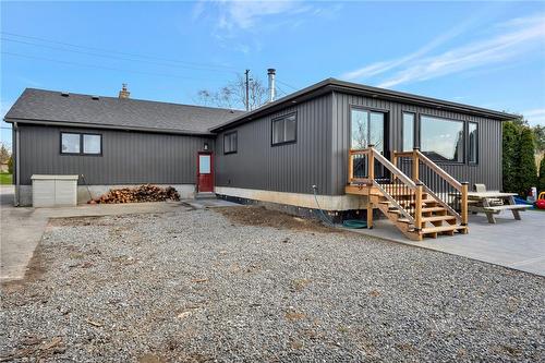 565 Second Road E, Stoney Creek, ON - Outdoor