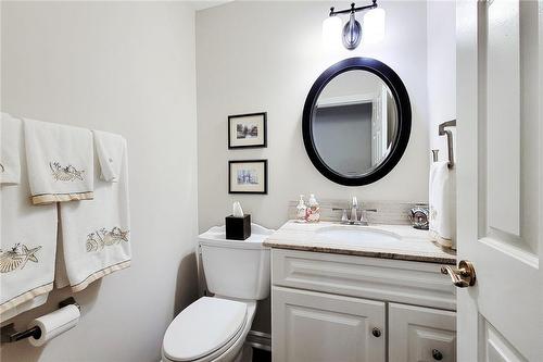 35 Galley Road, Ancaster, ON - Indoor Photo Showing Bathroom