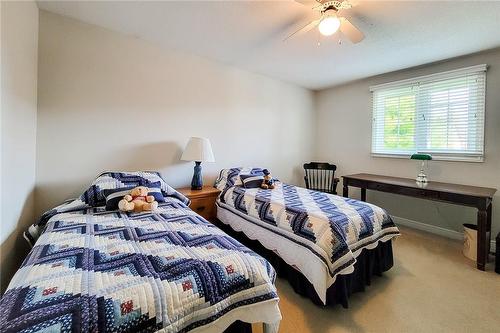 35 Galley Road, Ancaster, ON - Indoor Photo Showing Bedroom