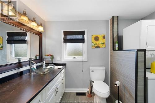 4625 Ray Road, Sandwich South, ON - Indoor Photo Showing Bathroom