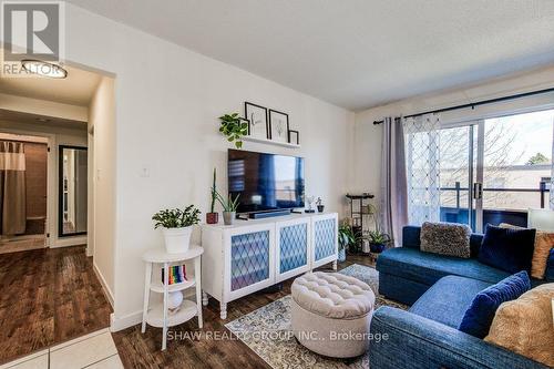 305 - 640 Grey Street, Brantford, ON - Indoor Photo Showing Living Room
