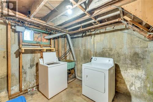 77 Patterson Street, Greater Sudbury, ON - Indoor Photo Showing Laundry Room
