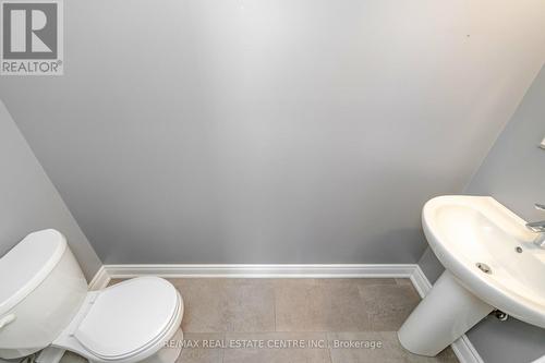 14 Minto St S, Minto, ON - Indoor Photo Showing Bathroom