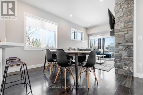 #107 -11 Beausoleil Lane, Blue Mountains, ON - Indoor Photo Showing Dining Room