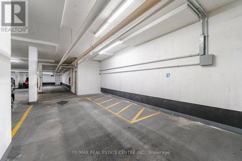 #1004 -70 Absolute Ave, Mississauga, ON - Indoor Photo Showing Garage