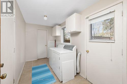 143 Glenview Drive, Mississauga, ON - Indoor Photo Showing Laundry Room