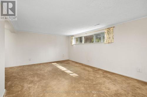 143 Glenview Dr, Mississauga, ON - Indoor Photo Showing Other Room