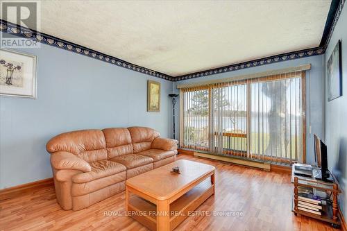 1111 Island View Drive, Otonabee-South Monaghan, ON - Indoor Photo Showing Living Room