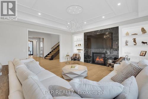 125 Clearview Hts, King, ON - Indoor Photo Showing Living Room With Fireplace