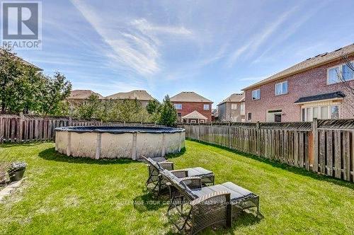 19 Cider Cres, Richmond Hill, ON - Outdoor With Above Ground Pool With Backyard