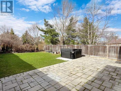 90 Eagle Peak Dr, Richmond Hill, ON - Outdoor