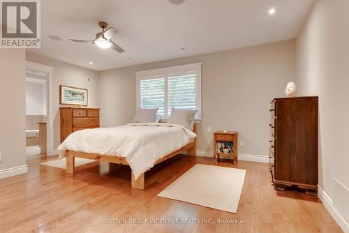 308 Miller Dr, Springwater, ON - Indoor Photo Showing Bedroom