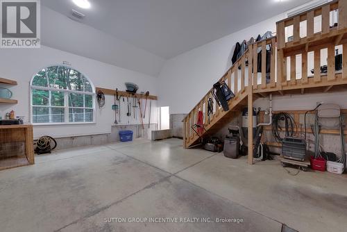 308 Miller Drive, Springwater, ON - Indoor Photo Showing Other Room