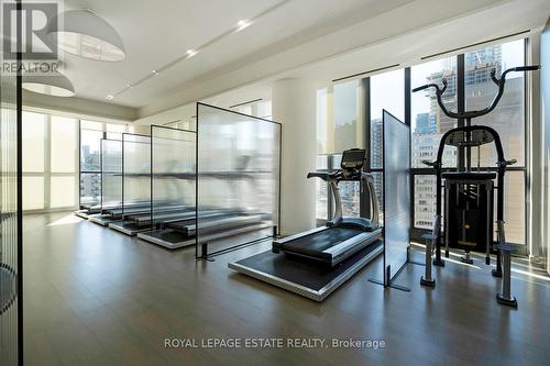 #1909 -101 Charles St E, Toronto, ON - Indoor Photo Showing Gym Room