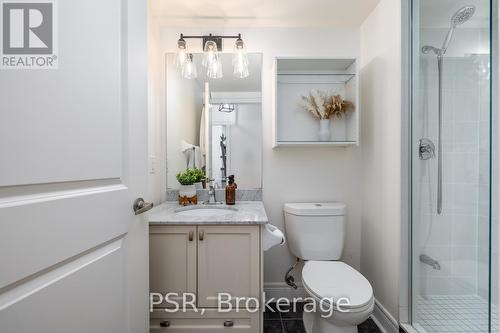 #806 -701 Sheppard Ave W, Toronto, ON - Indoor Photo Showing Bathroom