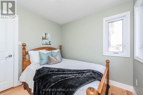 401 Jay Crescent, Orangeville, ON - Indoor Photo Showing Bedroom