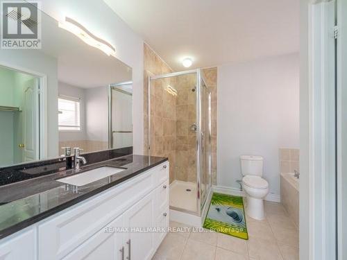 10 Nieuwendyk St, Whitby, ON - Indoor Photo Showing Bathroom