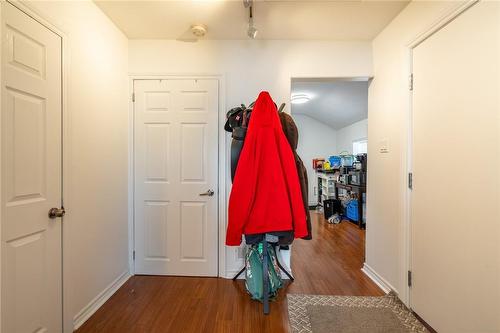 149 Strathcona Avenue N, Hamilton, ON - Indoor Photo Showing Other Room