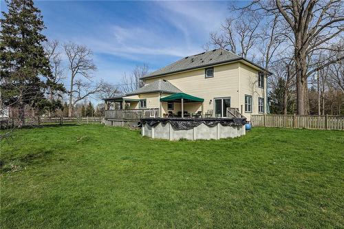 211 Robinson Road, Dunnville, ON - Outdoor With Backyard