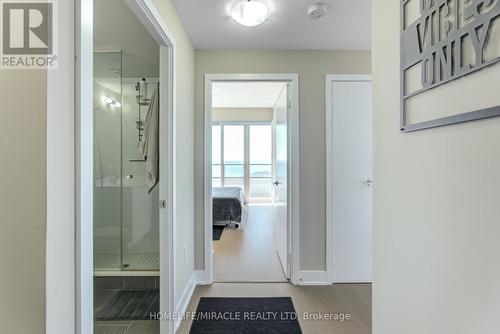 #4818 -30 Shore Breeze Dr, Toronto, ON - Indoor Photo Showing Other Room
