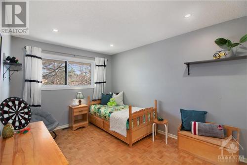 10 Selwyn Crescent, Kanata, ON - Indoor Photo Showing Bedroom