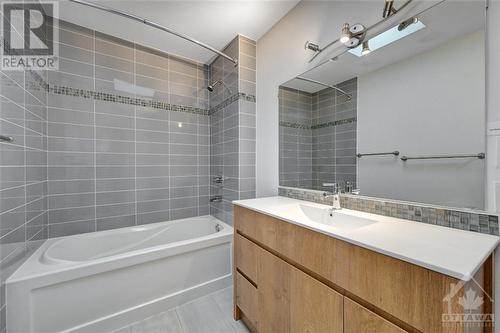 116 Primrose Avenue, Ottawa, ON - Indoor Photo Showing Bathroom