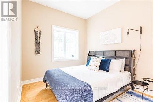 7 Breadalbane St, Toronto, ON - Indoor Photo Showing Bedroom
