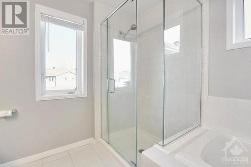 413 Sweetflag Street, Ottawa, ON - Indoor Photo Showing Bathroom