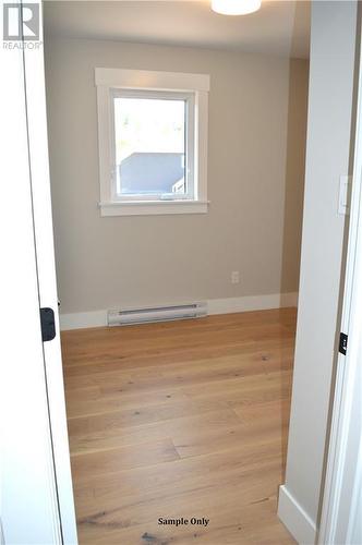 66 Robert, Shediac, NB - Indoor Photo Showing Other Room