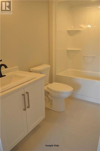 66 Robert, Shediac, NB - Indoor Photo Showing Bathroom