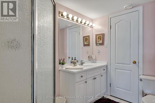 784 Birchview Rd, Douro-Dummer, ON - Indoor Photo Showing Bathroom