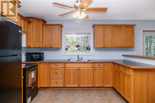 1134 Stoney Point Road, Brighton, ON - Indoor Photo Showing Kitchen With Double Sink