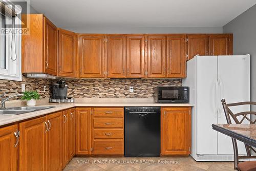 51 Latta Dr, Belleville, ON - Indoor Photo Showing Kitchen With Double Sink