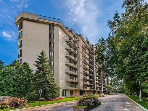 EntrÃ©e extÃ©rieure - H-Ph-6150 Av. Du Boisé, Montréal (Côte-Des-Neiges/Notre-Dame-De-Grâce), QC - Outdoor With Balcony With Facade