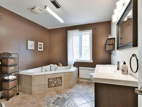 Salle de bains - 1047 Rue De La Source, Prévost, QC - Indoor Photo Showing Bathroom
