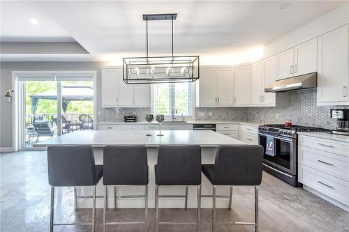 54 Renfield Street, Port Colborne, ON - Indoor Photo Showing Kitchen With Upgraded Kitchen