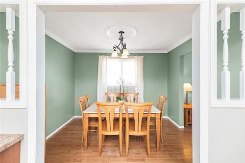 736 Limeridge Road E, Hamilton, ON - Indoor Photo Showing Dining Room
