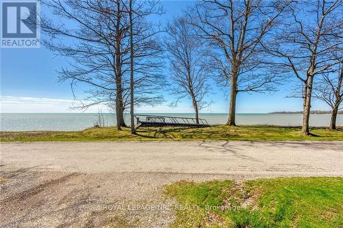 555 Edgewater Pl, Haldimand, ON - Outdoor With View