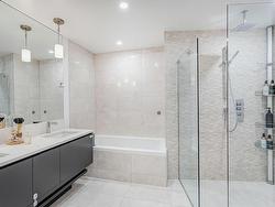 Ensuite bathroom - 