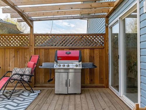 7994 York Ave, Crofton, BC - Outdoor With Deck Patio Veranda With Exterior