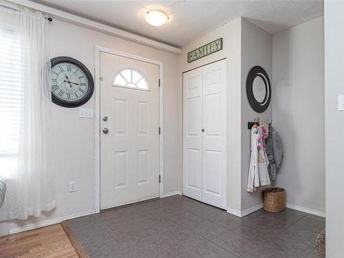 7994 York Ave, Crofton, BC - Indoor Photo Showing Other Room