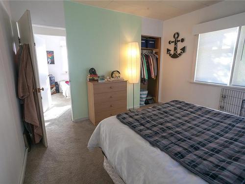 711 9Th Ave, Campbell River, BC - Indoor Photo Showing Bedroom