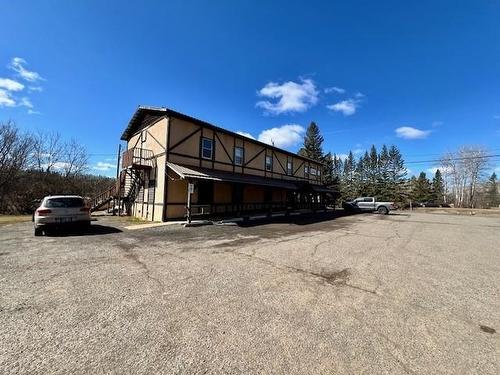 739 Harstone Drive, Kakabeka Falls, ON 