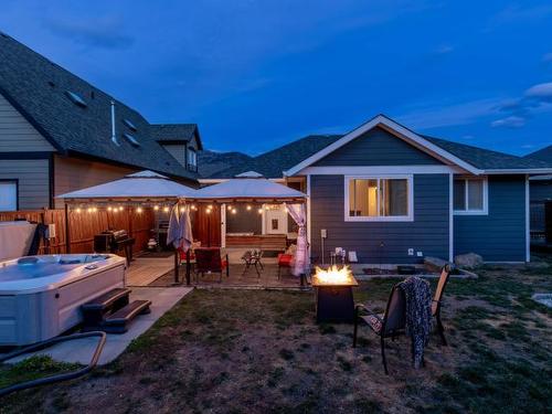2179 Cantle Crt, Kamloops, BC - Outdoor With Deck Patio Veranda