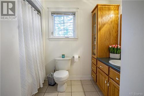 45 Estabrooks Avenue, Lincoln, NB - Indoor Photo Showing Bathroom