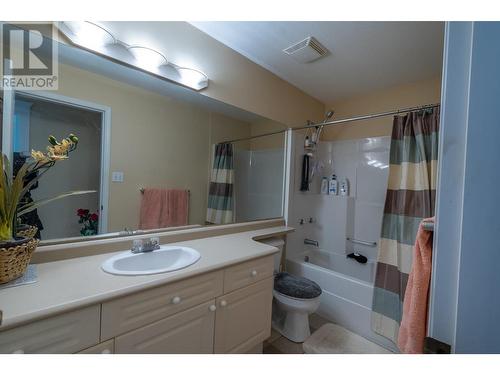 982 Mt Bulman Drive, Vernon, BC - Indoor Photo Showing Bathroom