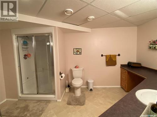 4 66 Russell Drive, Yorkton, SK - Indoor Photo Showing Bathroom