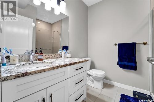 310 3Rd Street E, Saskatoon, SK - Indoor Photo Showing Bathroom