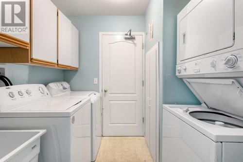 453 Morrison Avenue, Kelowna, BC - Indoor Photo Showing Laundry Room