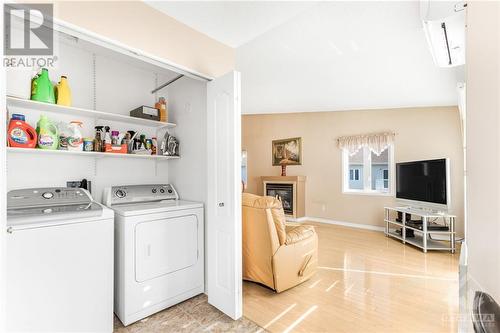 1505 Clement Street Unit#302, Hawkesbury, ON - Indoor Photo Showing Laundry Room